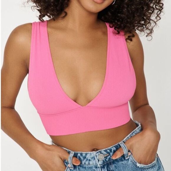 Garage Pink Serena Seamless Deep V Plunge Cropped Bra Tank - Picture 1 of 7